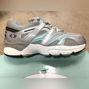 APEX Women Boss Runner Active Shoe - X-Last